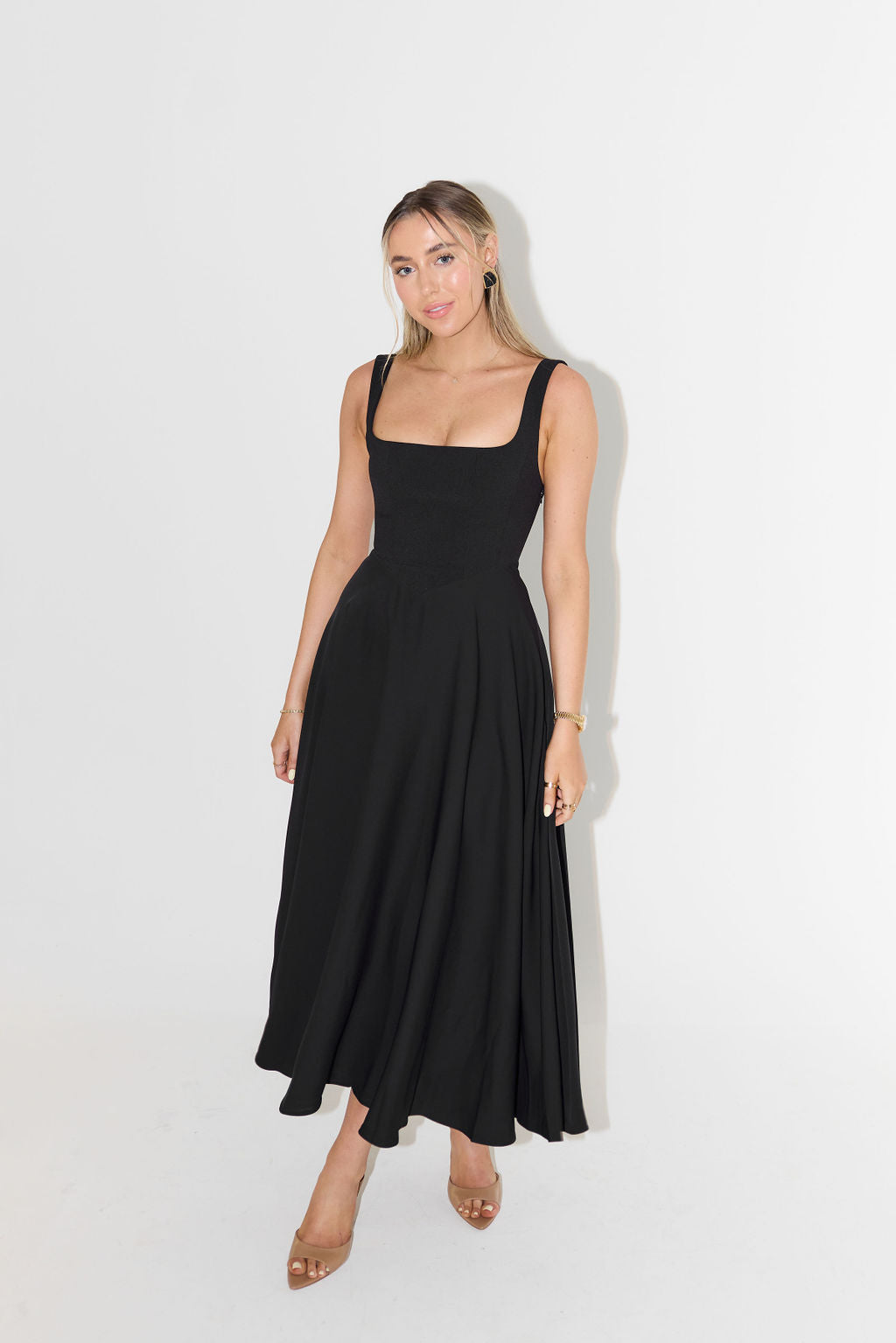 Violetta Grandin | Women’s Midi Dress – Flattering Fit – Cinched Waist – Flowing Silhouette