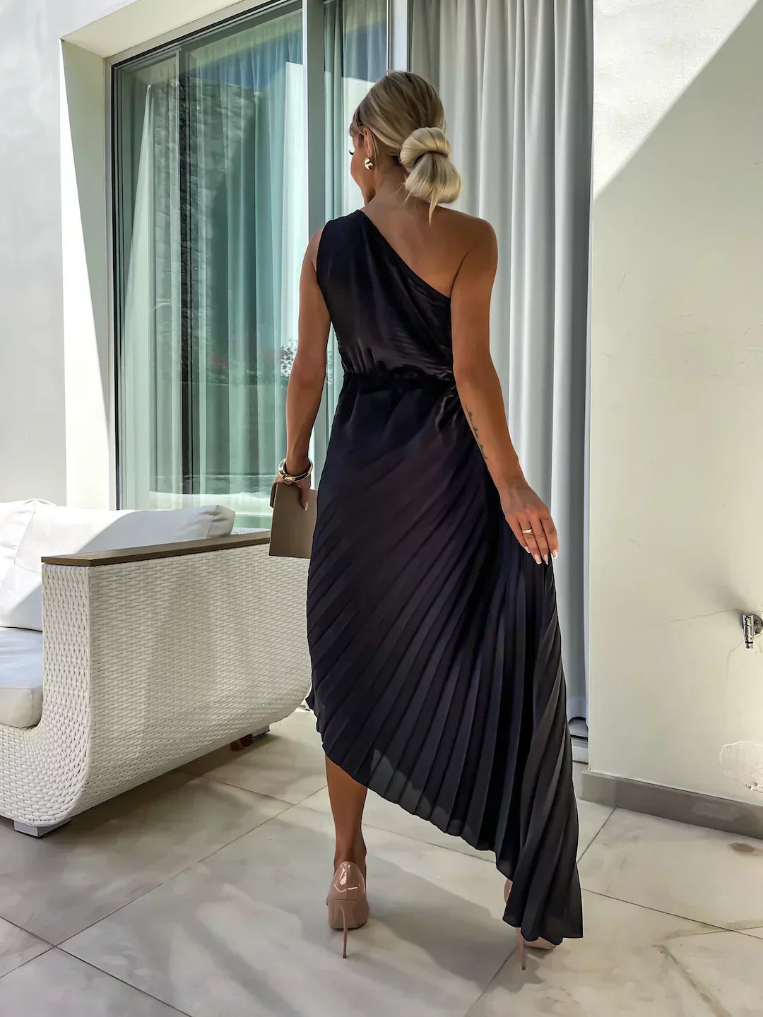 Ivy Harrison | One-Shoulder Pleated Maxi Dress