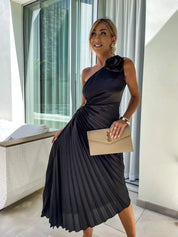 Ivy Harrison | One-Shoulder Pleated Maxi Dress