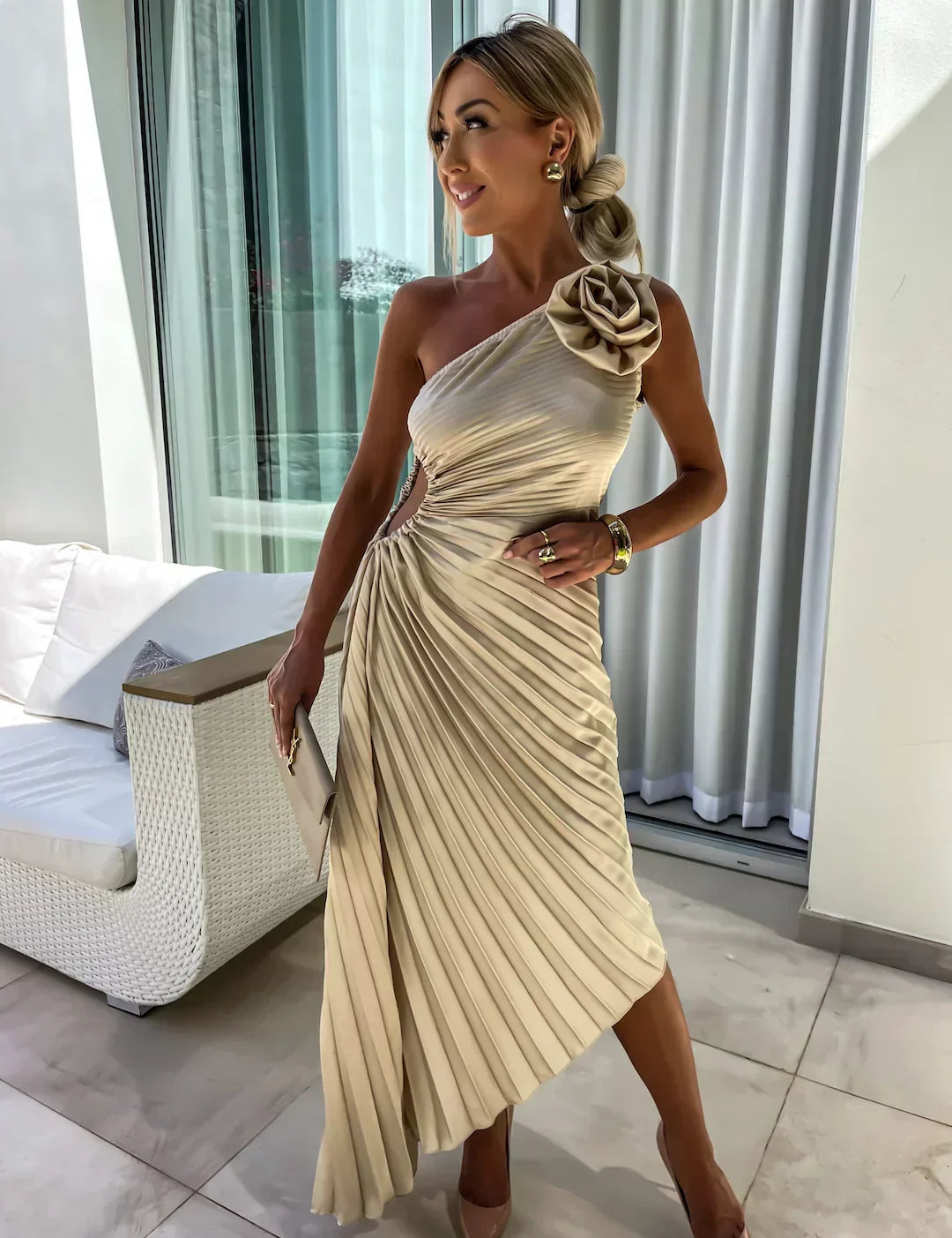 Ivy Harrison | One-Shoulder Pleated Maxi Dress