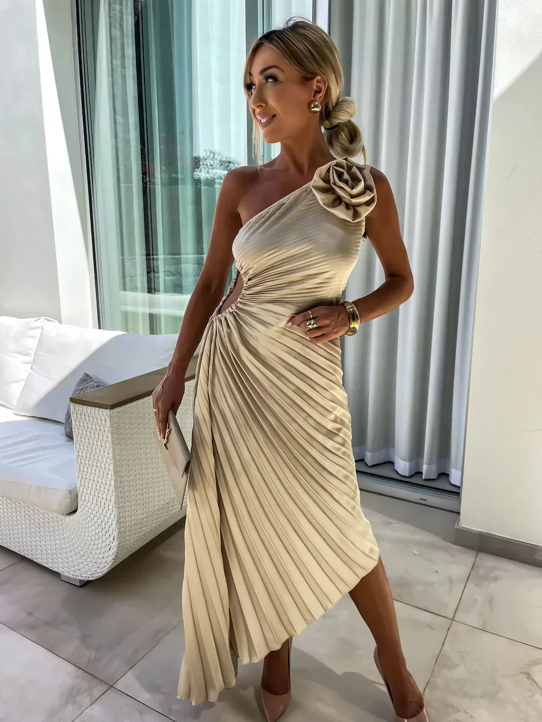Ivy Harrison | One-Shoulder Pleated Maxi Dress